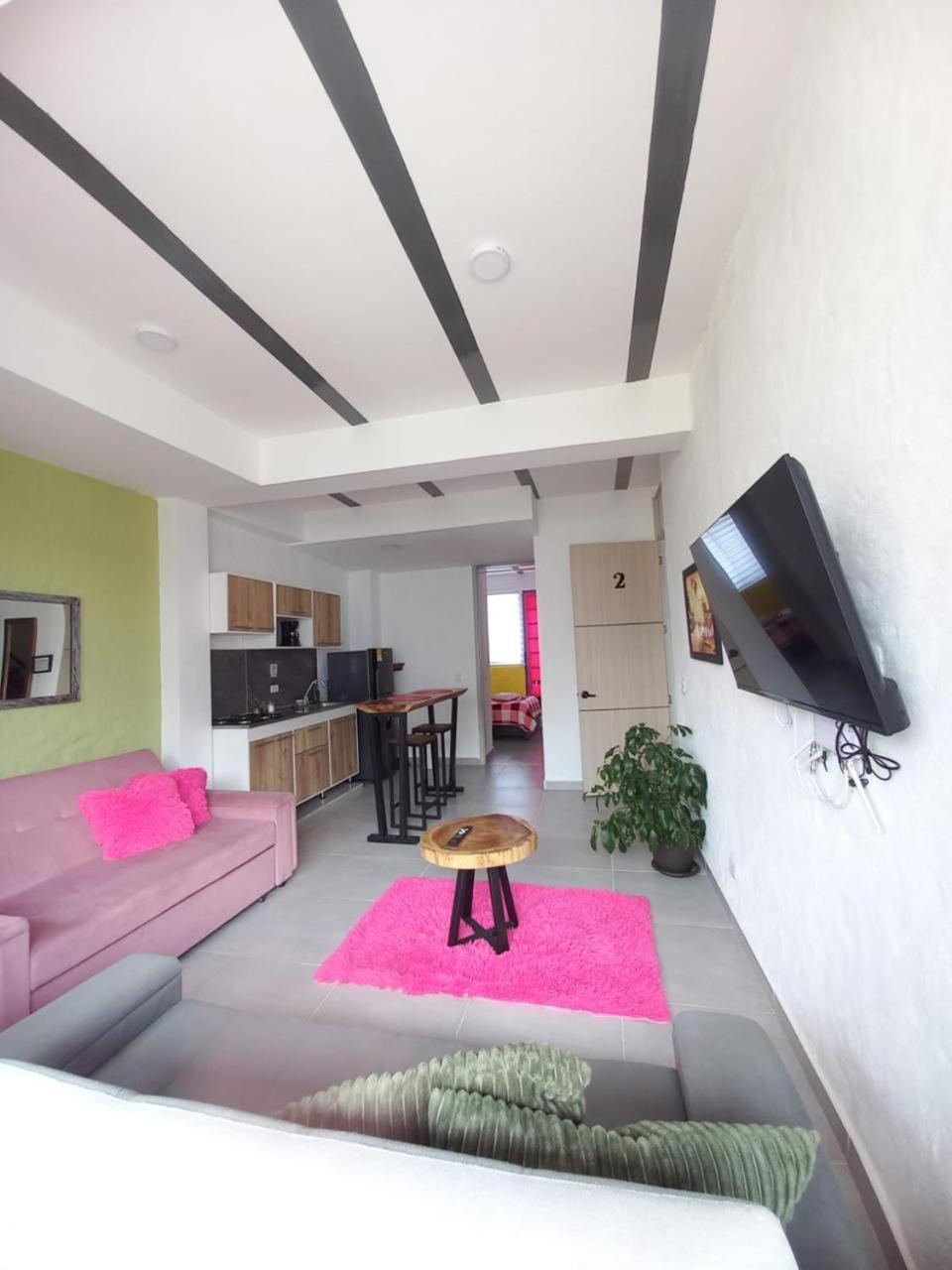 Apartaestudios Las Astromelias ซาเลนโต ภายนอก รูปภาพ